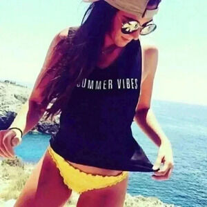 SUMMER VIBES TANK TOP